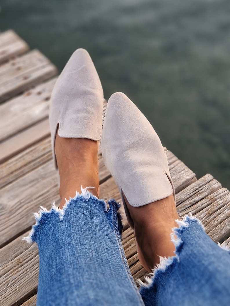 Leather mules, beige loafers, beige slippers, Greek leather moccasins, slip on flats, pointy mules, Women's loafers, soft leather image 1