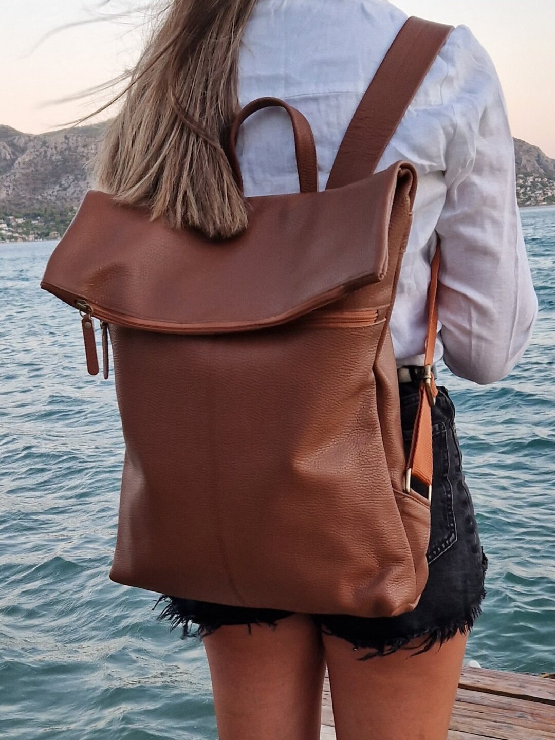 Handmade Tobacco Leather Backpack, Unisex Travel Bag - Etsy display picture 3