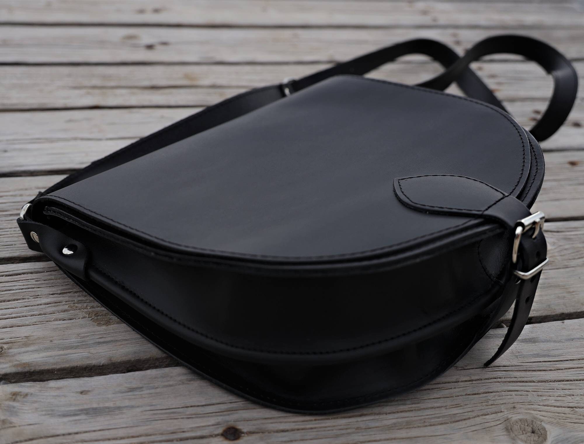 Black leather saddle bag uk new arrivals