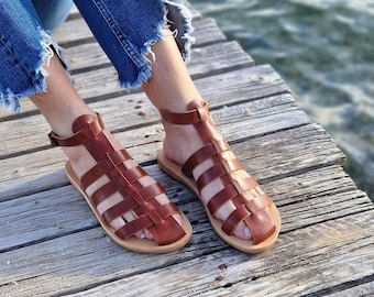 Fisherman Greek Leather Sandals – Handmade Women’s Gladiator Flats, Tobacco Brown Summer Shoes with Rubber Sole, Handmade closed Toe flats