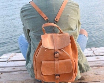 Mochila de cuero beige, Mochila hecha a mano, Bolso escolar, Bolso para computadora portátil, Mochila para hombre, Mochila para mujer, Cartera de cuero, Bolso unisex, Bolso de hombro