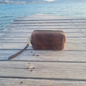 Borsa per il trucco in pelle fatta a mano, borsa per cosmetici in pelle, portafoglio in pelle, portafoglio unisex, custodia compatta, borsa interamente in pelle, borsa da uomo