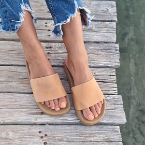 Black Slider sandals, Greek Leather sandals for women, Pool Slider, Mules, Comfortable flat shoes, Gladiators, Black Leather summer flats, image 3