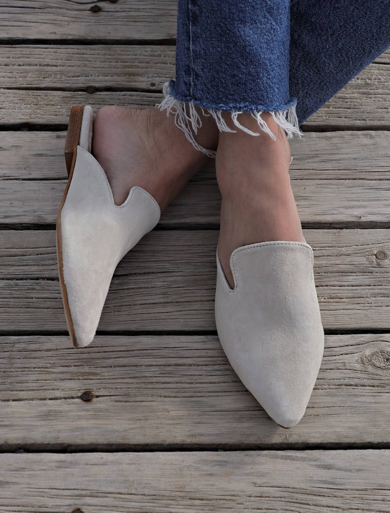 Leather mules, beige loafers, beige slippers, Greek leather moccasins, slip on flats, pointy mules, Women's loafers, soft leather image 2