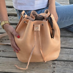Bucket Handbag, Cross body Leather bag, Leather Tote, Shoulder Bag, Handmade Real Leather purse, Messenger Purse,Shopper Bag,Leather Satchel