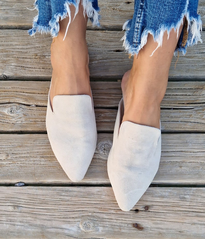 Leather mules, beige loafers, beige slippers, Greek leather moccasins, slip on flats, pointy mules, Women's loafers, soft leather image 3