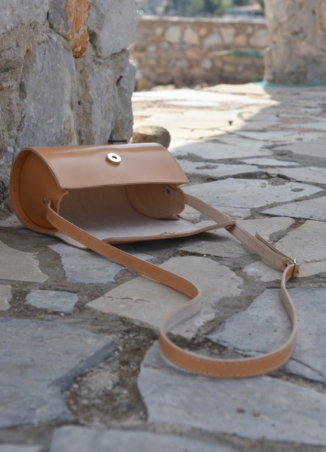 {CH} Griffin Crossbody Bag Natural Saddle main image 1