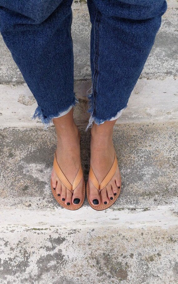 Leder Flip Flops, griechische Sandalen, handgemachte Sandalen, Strandsandalen, klassische Sandalen, Sommerfahnen, Damenschuhe, Slip auf Sandalen, Griechische Sandalen, Slip auf Sommer Wohnungen
