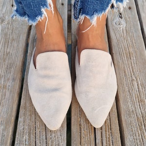 Leather mules, beige loafers, beige slippers, Greek leather moccasins, slip on flats, pointy mules, Women's loafers, soft leather image 5