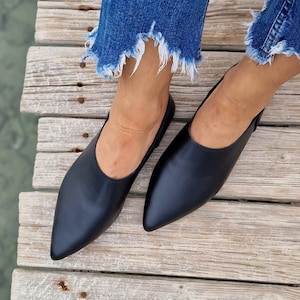 Leather mules shoes, women's loafers, black leather flats, black slippers, leather shoes, moccasins, slip on pointy mules, pvc sole, Black