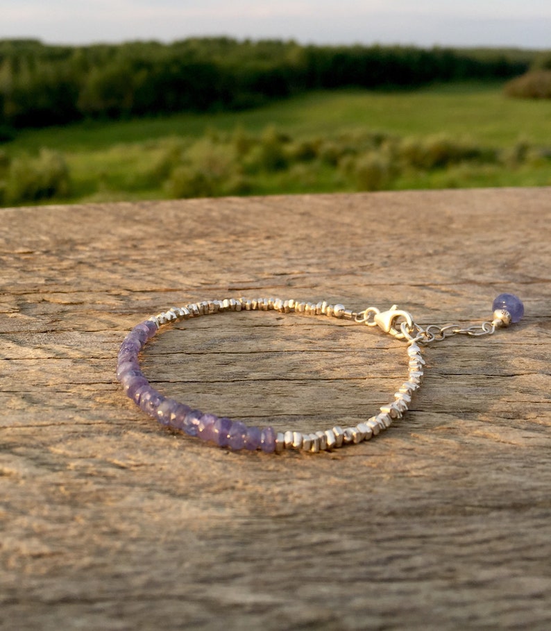 Tanzanite Gemstone and Fine Silver Nugget Bracelet