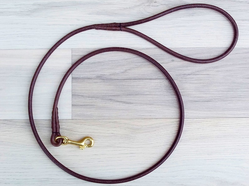 Round leather leash with brass clip