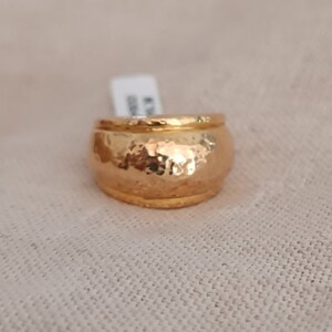 Hammered Dome Ring 14K Gold (585)/Bold Wide Yellow Gold Dome Ring/Chunky Band Hammered Texture/Unique Modern Design – 1536