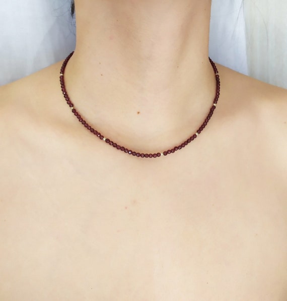 Garnet strand hotsell necklace