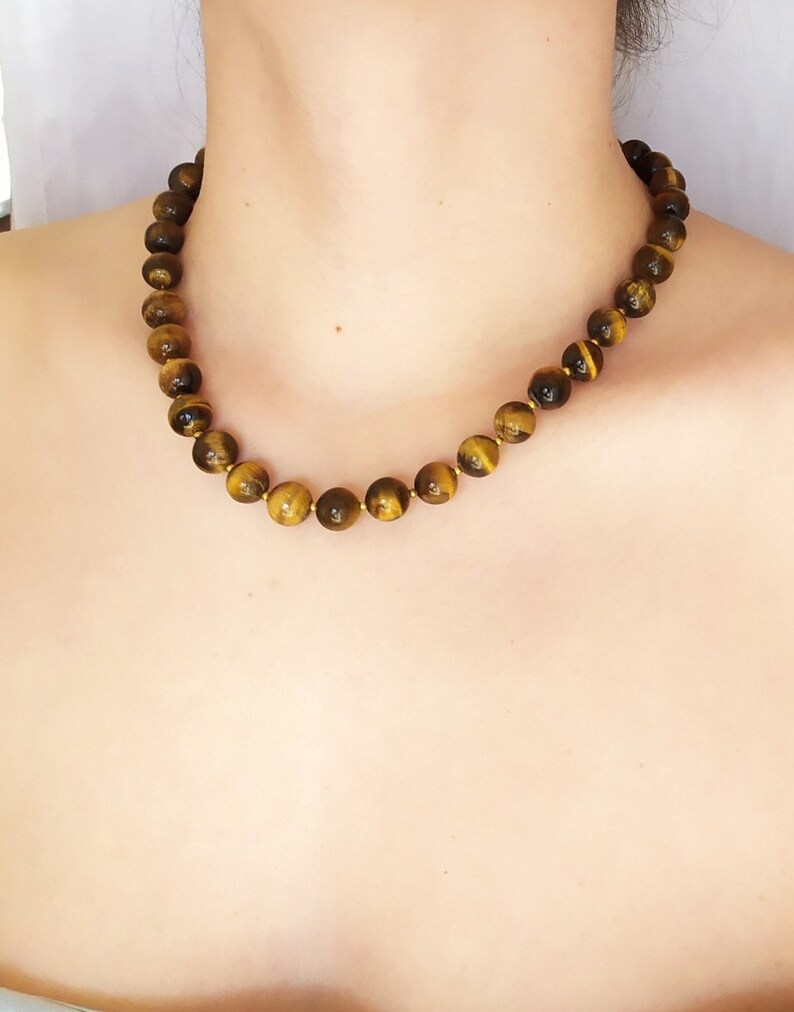 Single Strand Necklace \u2013 6687 Tiger\u2019s Eye Beaded NecklaceRound Tiger\u2019s Eye Beads