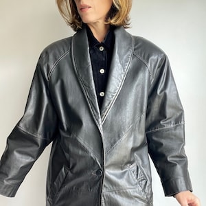 Y2K Black Leather Jacket Contrasting Stitching Size M Made in Argentina