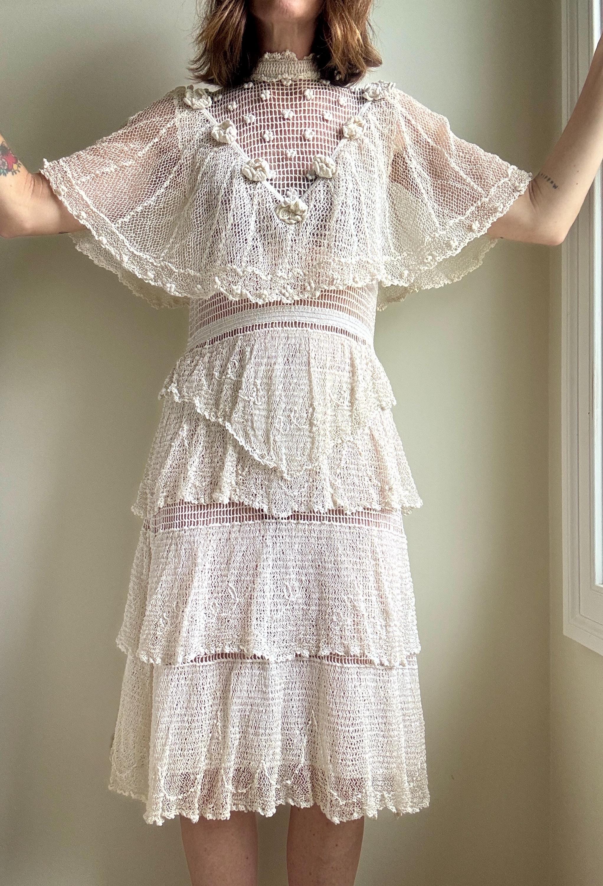 lace applique tulle wedding dress V-Neck Tulle A-Line Lace Applique With Side Slit Wedding Dress