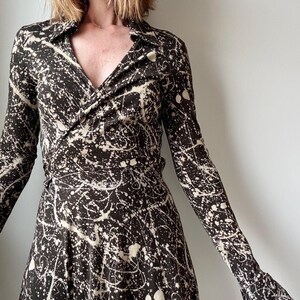 chinese dress ladies DIANE VON FURSTENBERG Size 4 Black Nylon Lace Wrap Dress