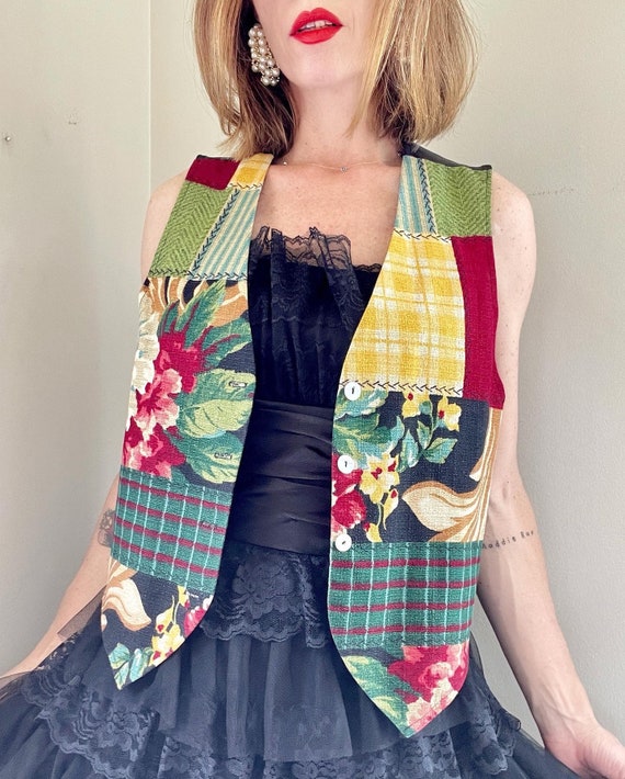 Vintage 80s Front Patchwork Pattern Multicolor Ve… - image 8