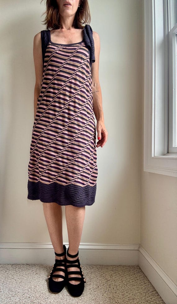 iconic knit dress Y2K Missoni Stripe Midi Length - Size 10 knee-length