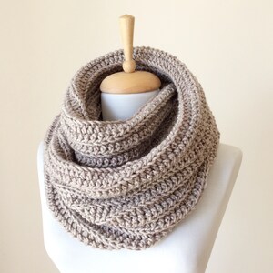 Knit Infinity Scarf Neutral Wool Chunky Scarf Winter Scarf Men Scarf gift for him, christmas gifts, clothing gift / Ready To Ship