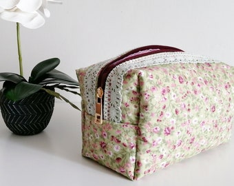 Floral Quilted Make Up Bag Retro Makeup Bag Toiletry Bag Zipper  Gift for Her Mothers Day Gift