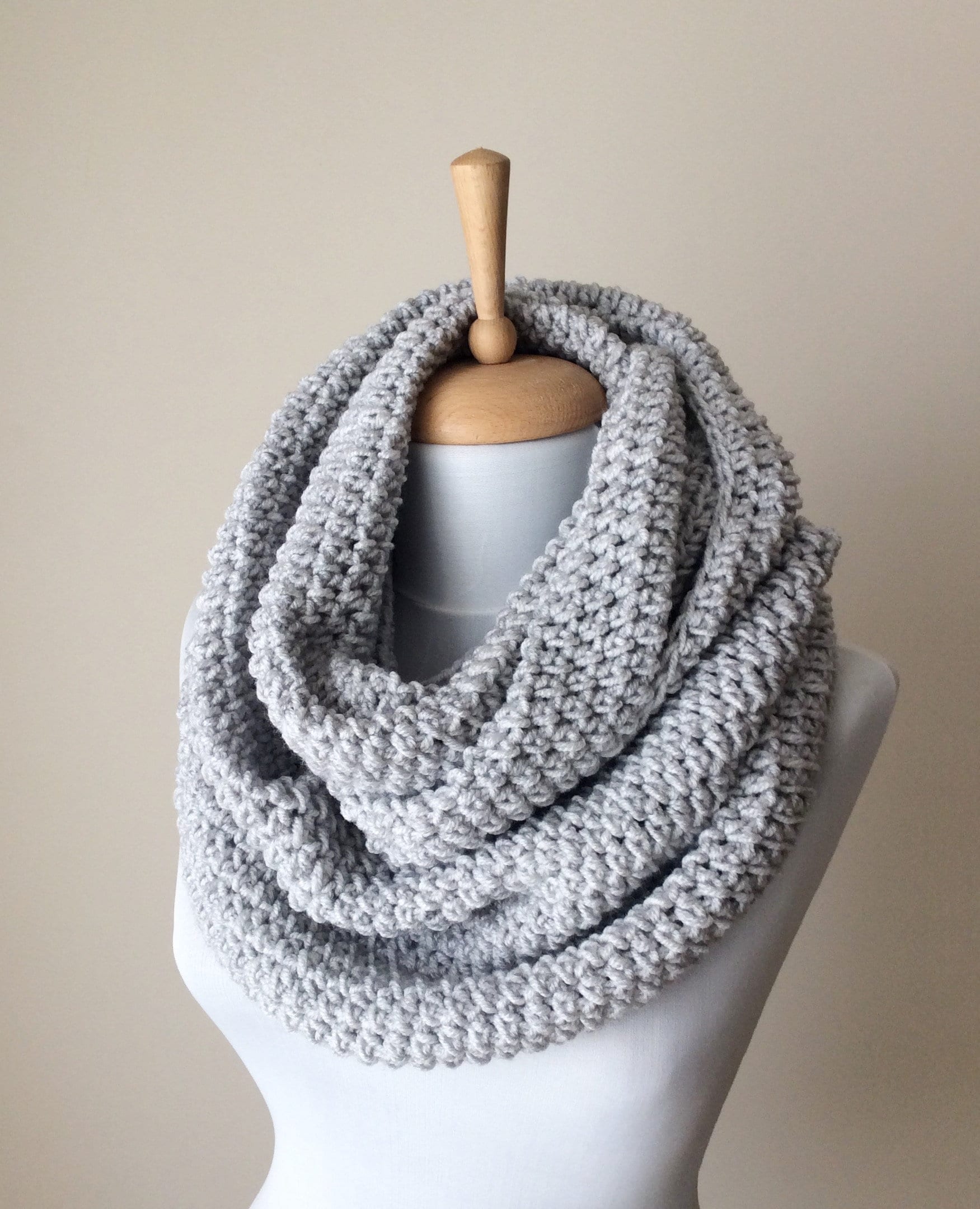 Grey Scarf Chunky Knit Infinity Scarf Women Scarf Chunky Knit