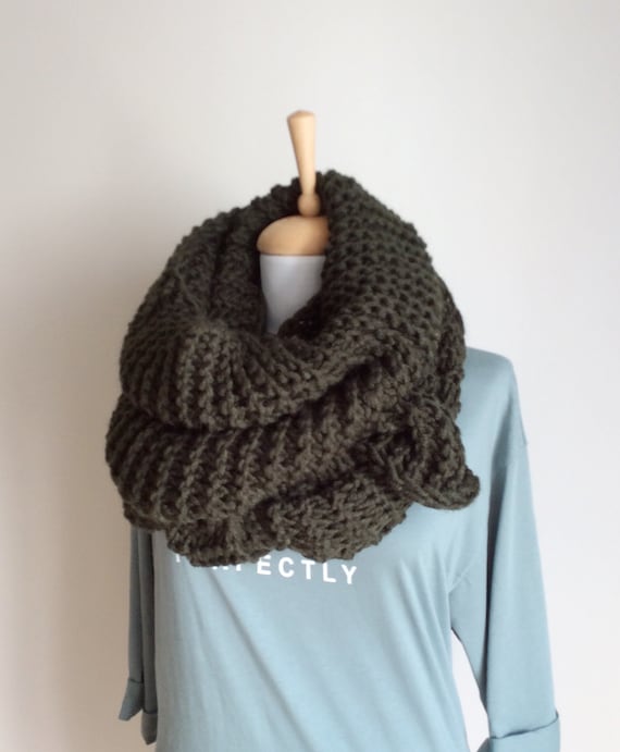 Custom edge cheap scarf