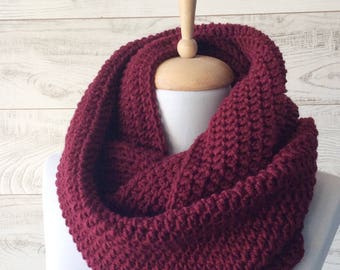 Wool knit infinity scarf scarf chunky knit scarf circle winter scarf womens scarf / FAST DELIVERY