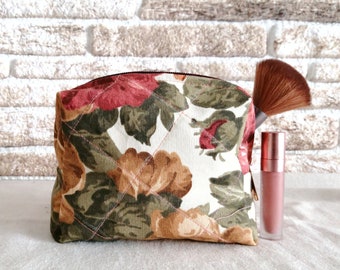Floral Quilted Make Up Bag Women Mak Bag Toiletry Bag Zipper Make Up Bag Pouch Makeup Bag Gift for Her Mothers Day Gift