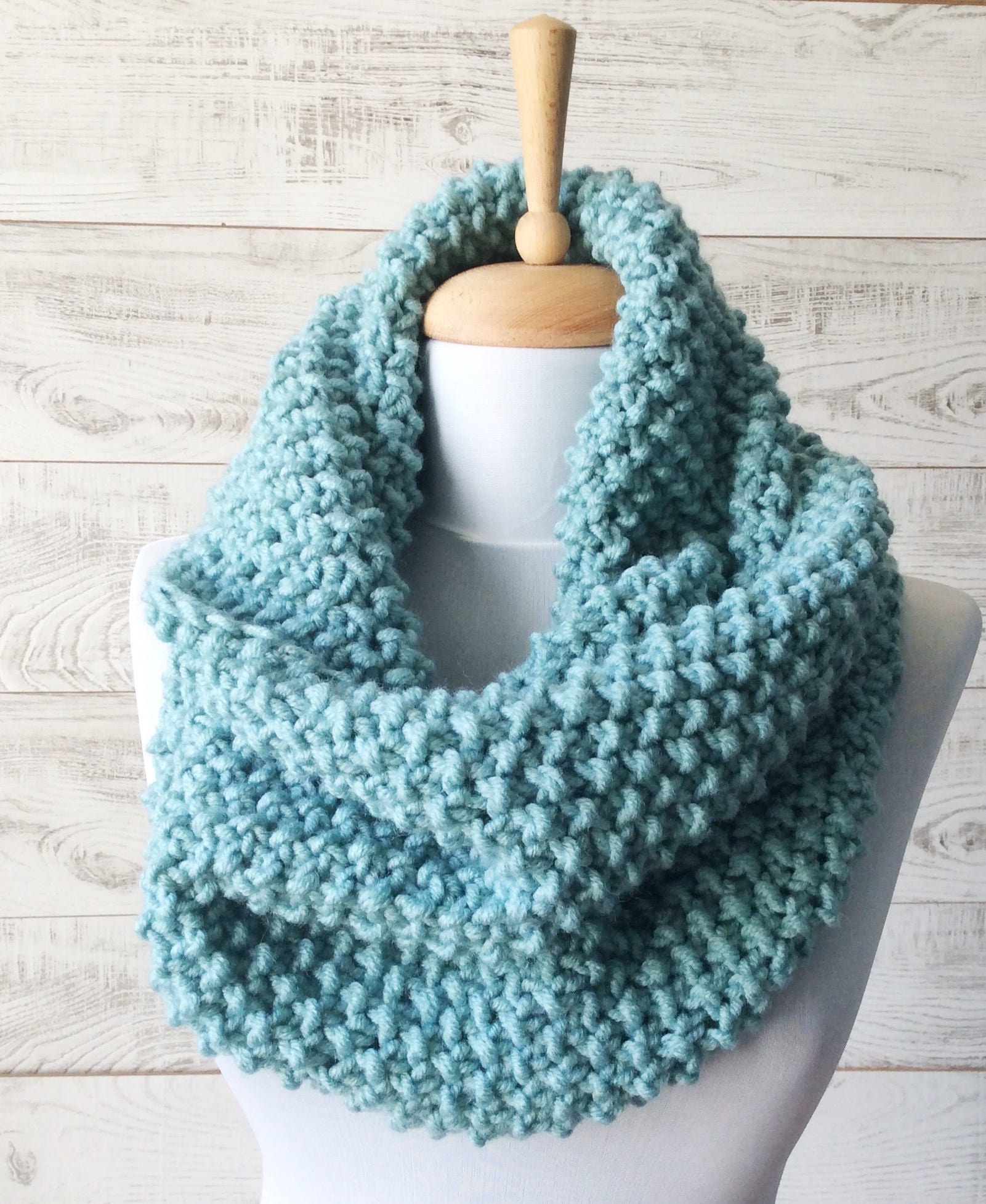 Chunky Knit Scarf Blue Seed Stich Scarf Knit Infinity Scarf Womens ...
