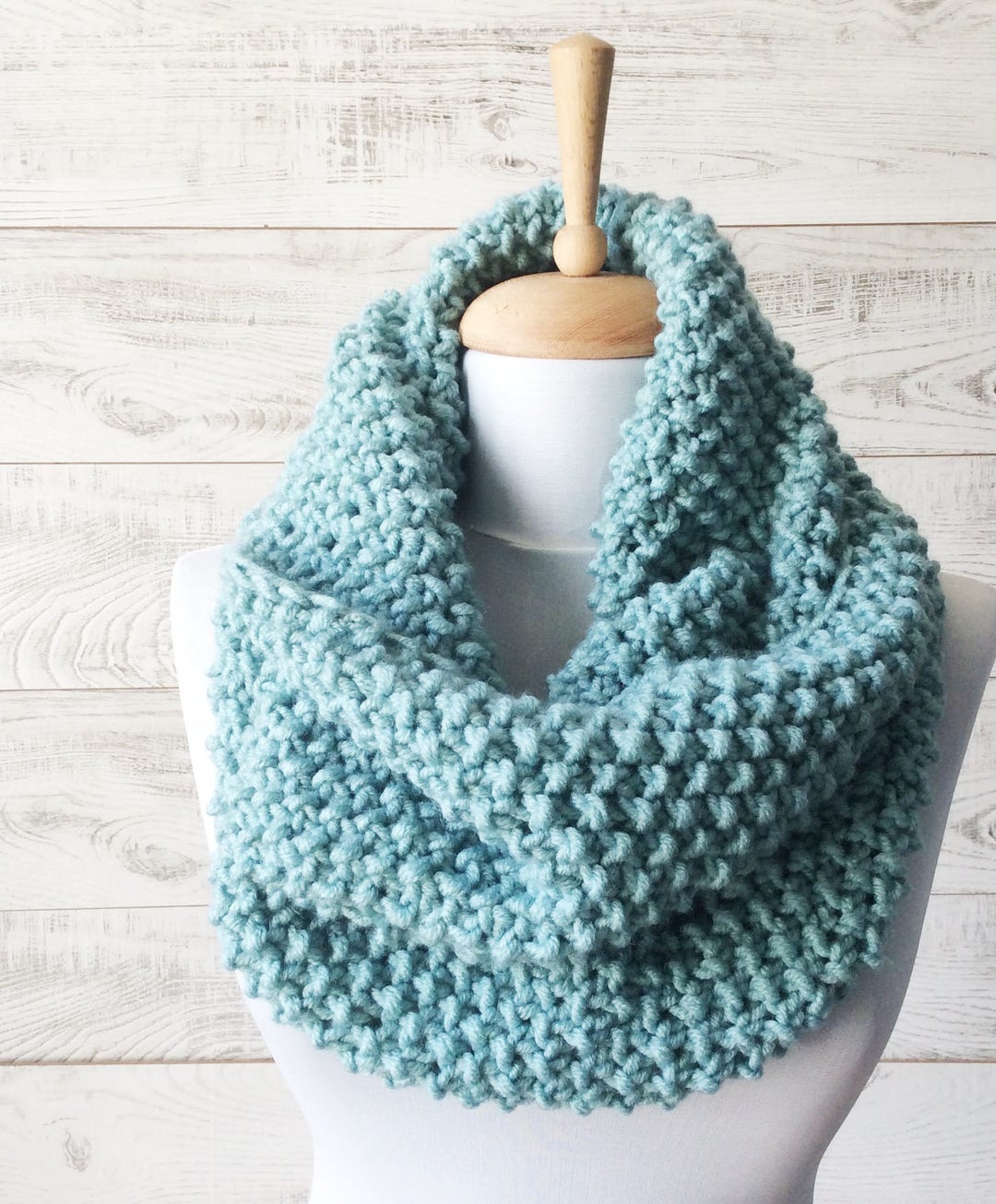 Chunky Knit Scarf Blue Seed Stich Scarf Knit Infinity Scarf Womens ...