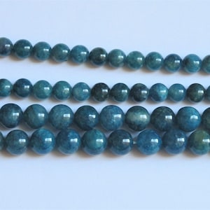 Natural Blue Apatite Round Gemstone Beads  6mm/8mm/10mm. High quality apatite beads 15.75&#39;&#39;