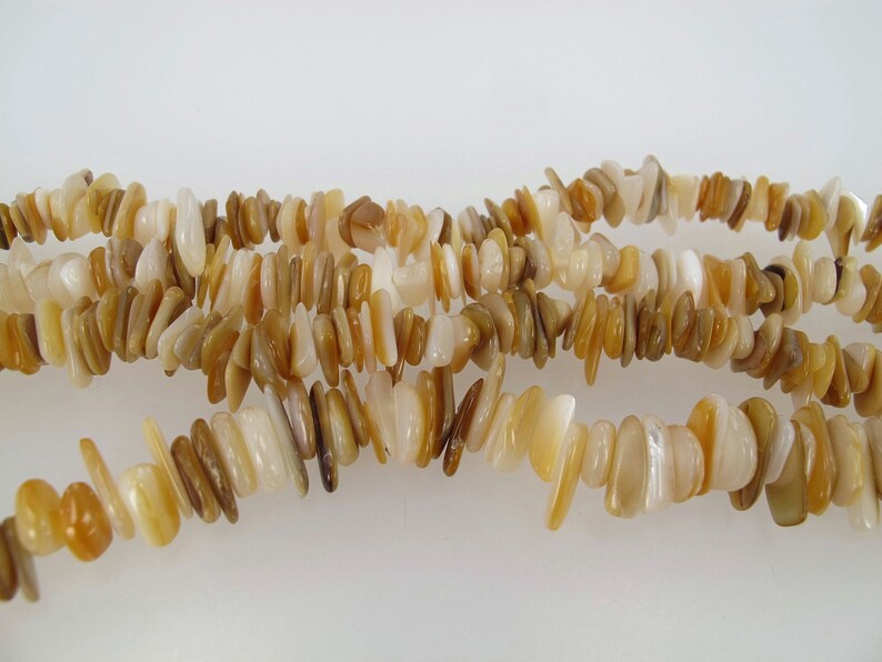 Full strand Loose beads Natural shell chip 5-15mm shell beads