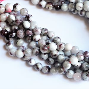 Natural tourmaline round beads 9.5mm. Plum tourmaline. Natural gemstone. Necklace Making