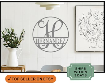 15-inch Circle Metal Last Name Sign: Personalized Monogram Wall Decor