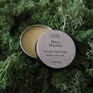 MOSS MAIDEN Solid Perfume, Dark Mysterious Foliage, Damp Earth, Oakmoss, Cedar, Patchouli, Greens, Dirt, Lichen, Rain