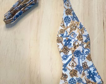 Skeleton Key Cotton Self Tie Bow Tie: Golden Antique Novelty, Christmas Gift