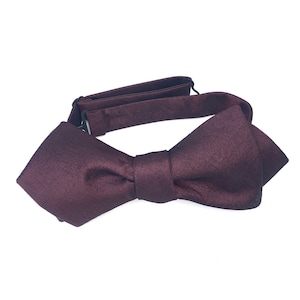 Burgundy Self Tie Bow Ties for Men, Silk  Taffeta Bow Tie, Diamond Tip, Excellent Wedding Bow Tie for Groomsmen