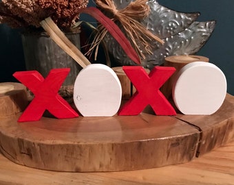 Wooden Valentine XOXO, Valentines Day Decor, Farmhouse Wood XOXO, Valentines Decor, Valentine Gifts, Valentine Decorations, Hugs and Kisses