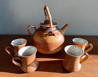 Scarce Victoria Littlejohn teapot and four mugs / PNW pottery tea set with four cups / reddish earthy handmade stoneware dishes