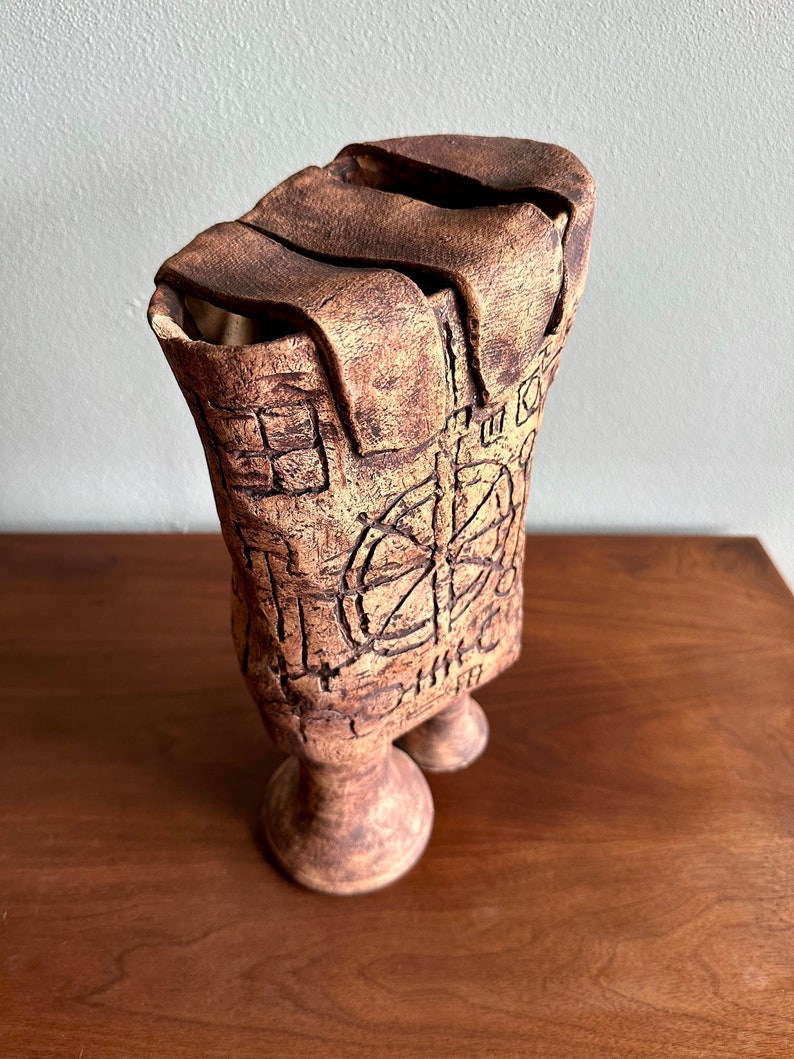 Brutalist pottery sculpture covered with symbols / fantastical ceramic figure signed Kranz featuring runes or occult marks image 4