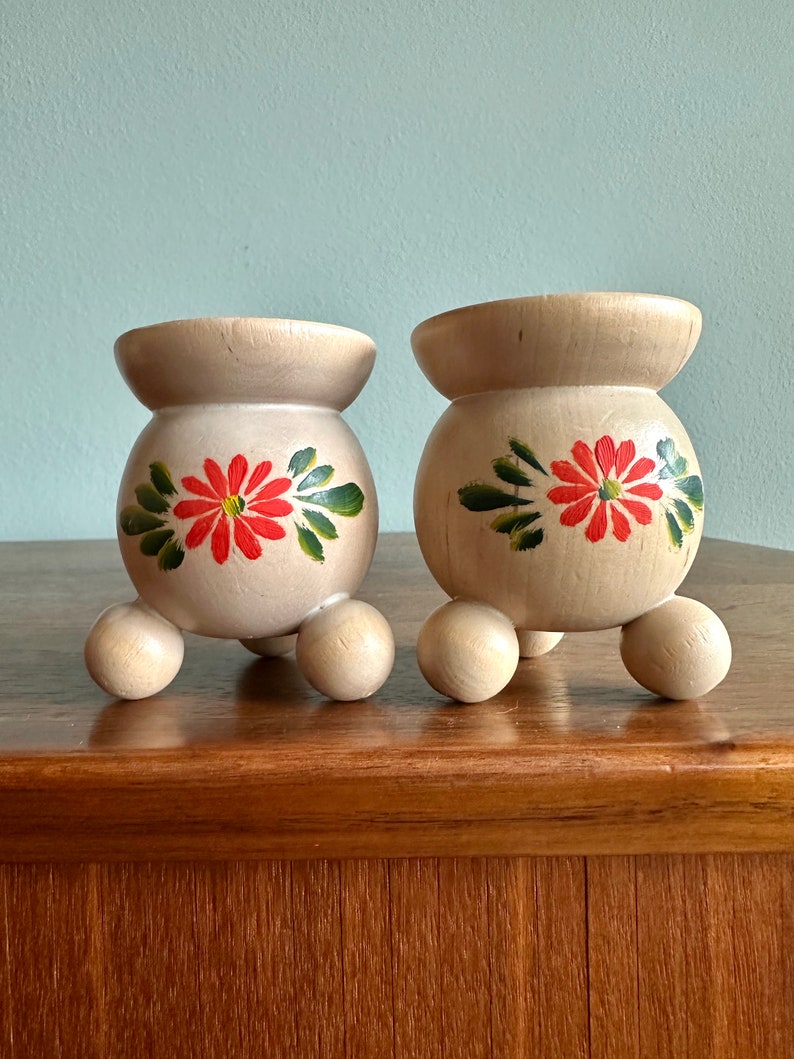 Vintage Swedish folk art candleholder set of 3 / handmade natural wood candlestick holders / Scandinavian holiday decor image 5