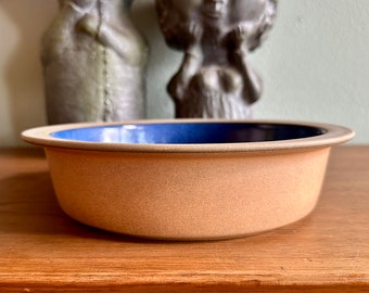 Vintage Heath 9" rim serving bowl in moonstone and nutmeg / discontinued baker form / California pottery in blue and brown