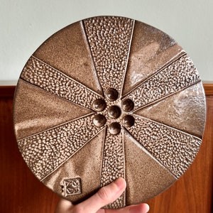 Vintage 9.25 Cosanti Originals ceramic plate or trivet / round pottery tile from the studio of Paolo Soleri image 5