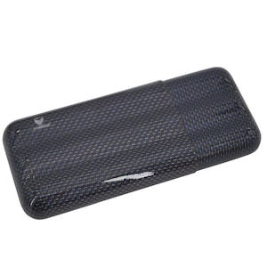 Puede incluir: Un estuche para cigarrillos de fibra de carbono negro y azul con una superficie texturizada.