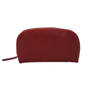Handmade GERMANUS cosmetic bag/toiletry bag made of thick leather