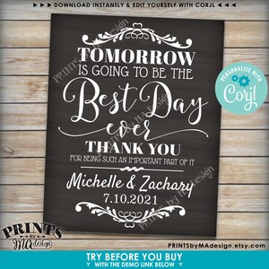 Puede incluir: Un letrero de pizarra negra con texto blanco que dice "Ma&ntilde;ana ser&aacute; el mejor d&iacute;a de todos. Gracias por ser una parte tan importante de todo esto. Michelle & Zachary 7.10.2021". El letrero tiene un borde decorativo y un peque&ntilde;o logotipo en la esquina inferior izquierda que dice "Prints by MaDesign".