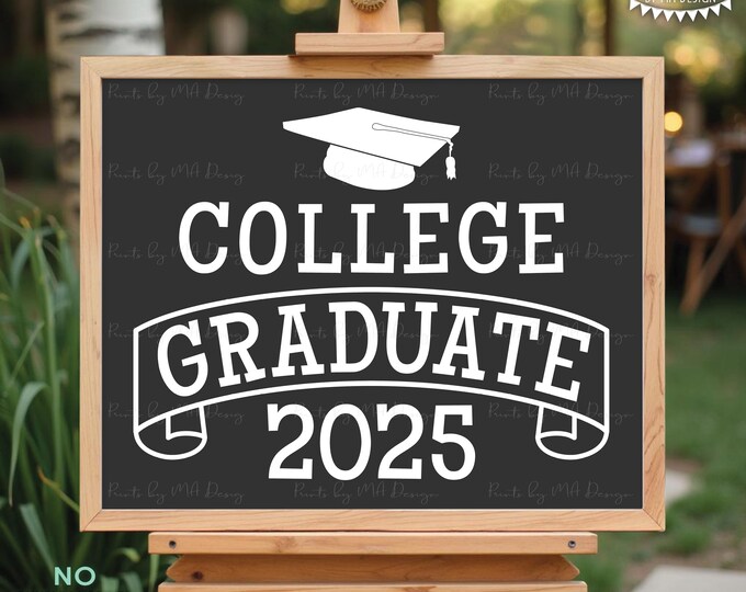 College Graduate Sign, Class of 2025, University Graduation, PRINTABLE Dark Gray 8x10/16x20” 2025 Grad Sign Instant Download <ID>
