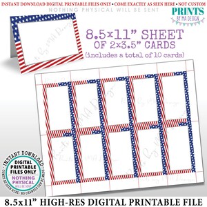 Op de afbeelding: Een digitaal afdrukbaar bestand met een vel van 2x3,5 inch kaarten met een Amerikaans vlagontwerp. Het vel meet 21,59 cm x 27,94 cm en bevat in totaal 10 kaarten. Het ontwerp bevat rode en witte strepen en blauwe sterren.